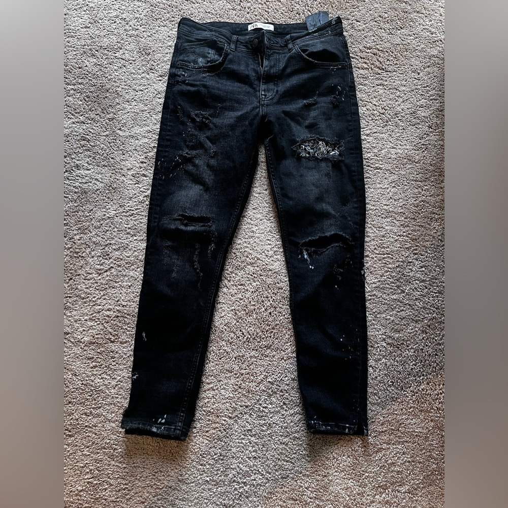 Men’s Zara Jeans.  Great condition. Size 31  x 31.